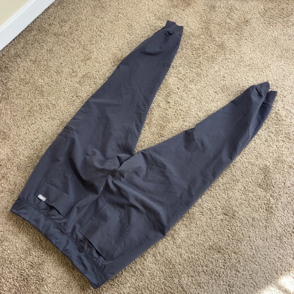 Figs Charcoal Joggers - Picture 7 of 7